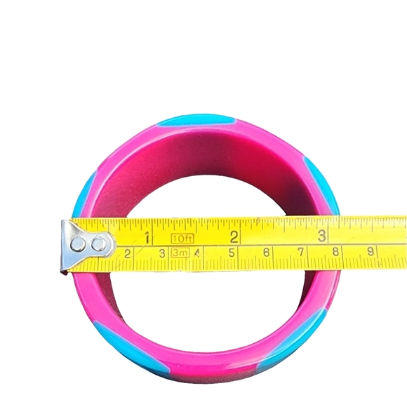 Chunky pink & blue lucite bangle bracelet fashion costume jewelry Barbie… - Picture 5 of 5